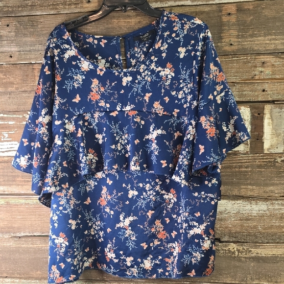 Toxik Floral Blue Women's Top, Plus Size 2X, Silky Feel With Bell Sleeves - Picture 1 of 4